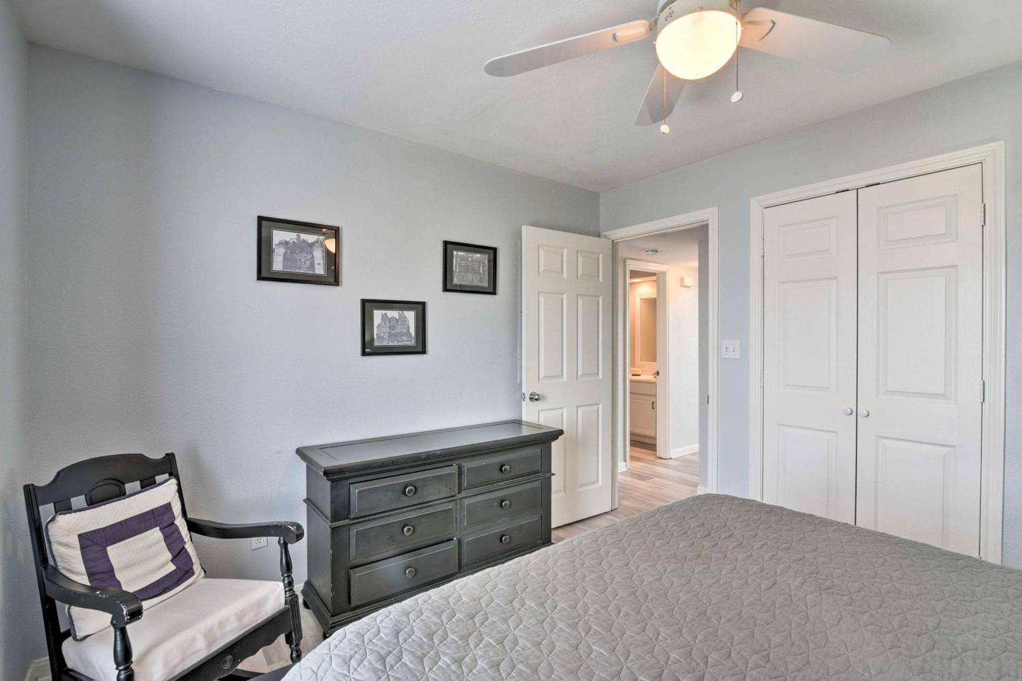 Oceanfront Galveston Home - Walk To Beach! Exterior foto
